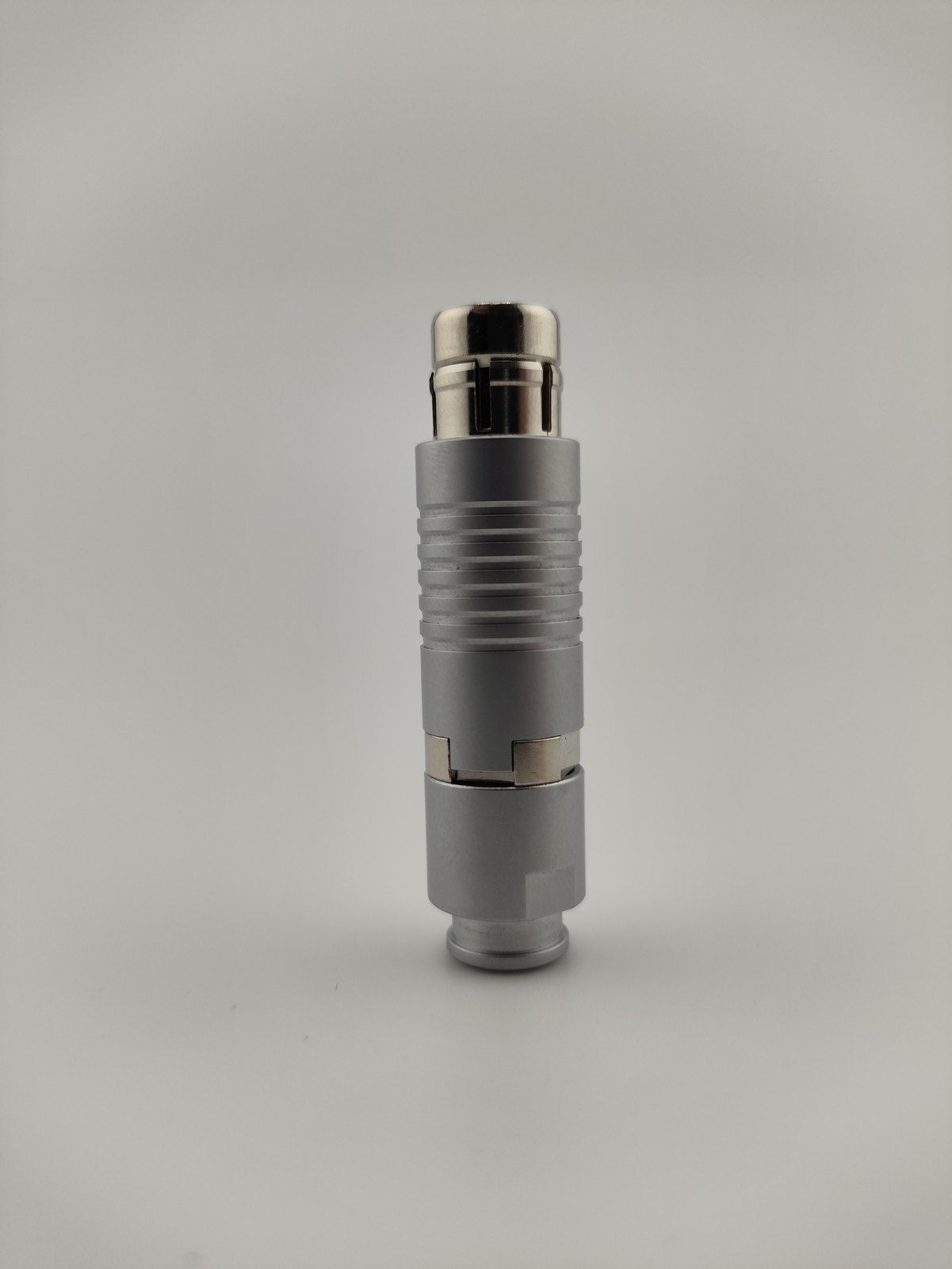 S4AF1C-P19MCC0-650S product view 3
